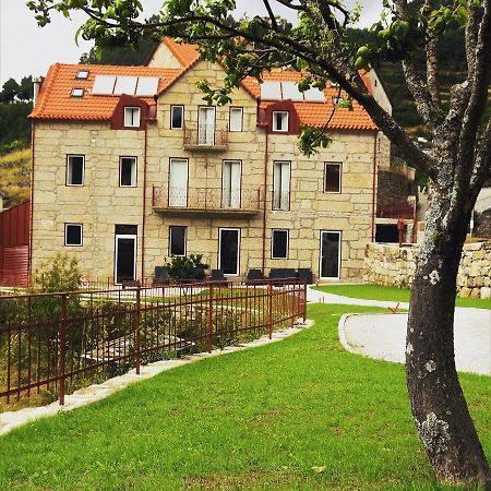 Casa Da Fandega Pensionat Loriga Eksteriør billede